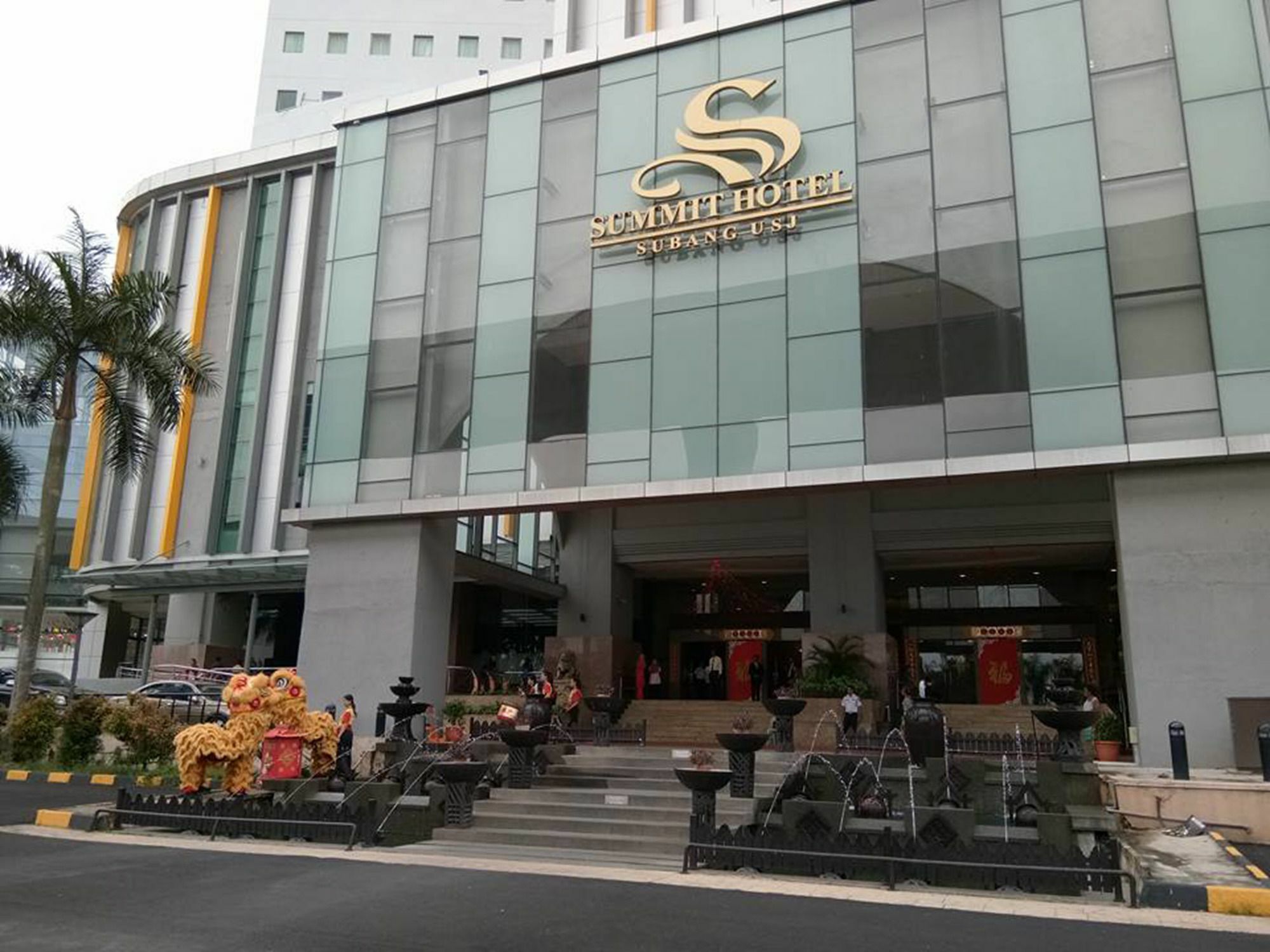 서밋 호텔 수방 Usj 수방자야 외부 사진